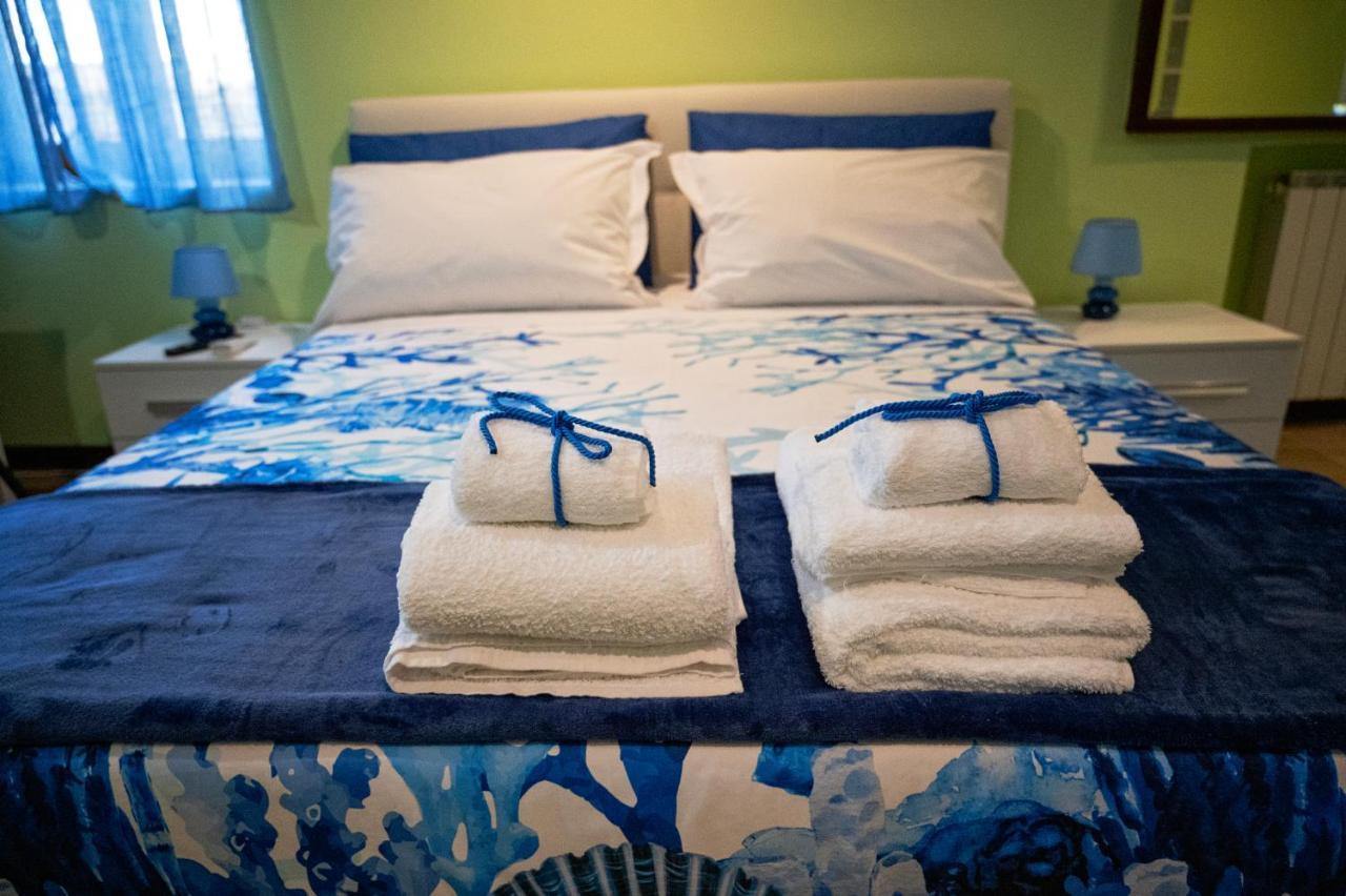 Casa "Positano" Da Ely - Salerno Centro Con Self Check-In Apartment Екстериор снимка