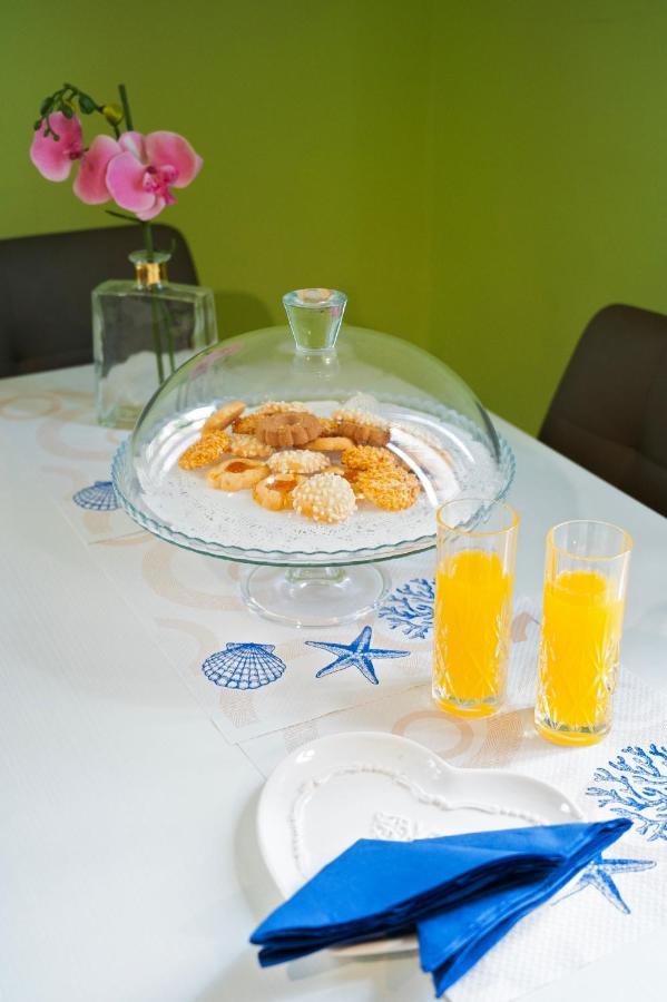 Casa "Positano" Da Ely - Salerno Centro Con Self Check-In Apartment Екстериор снимка