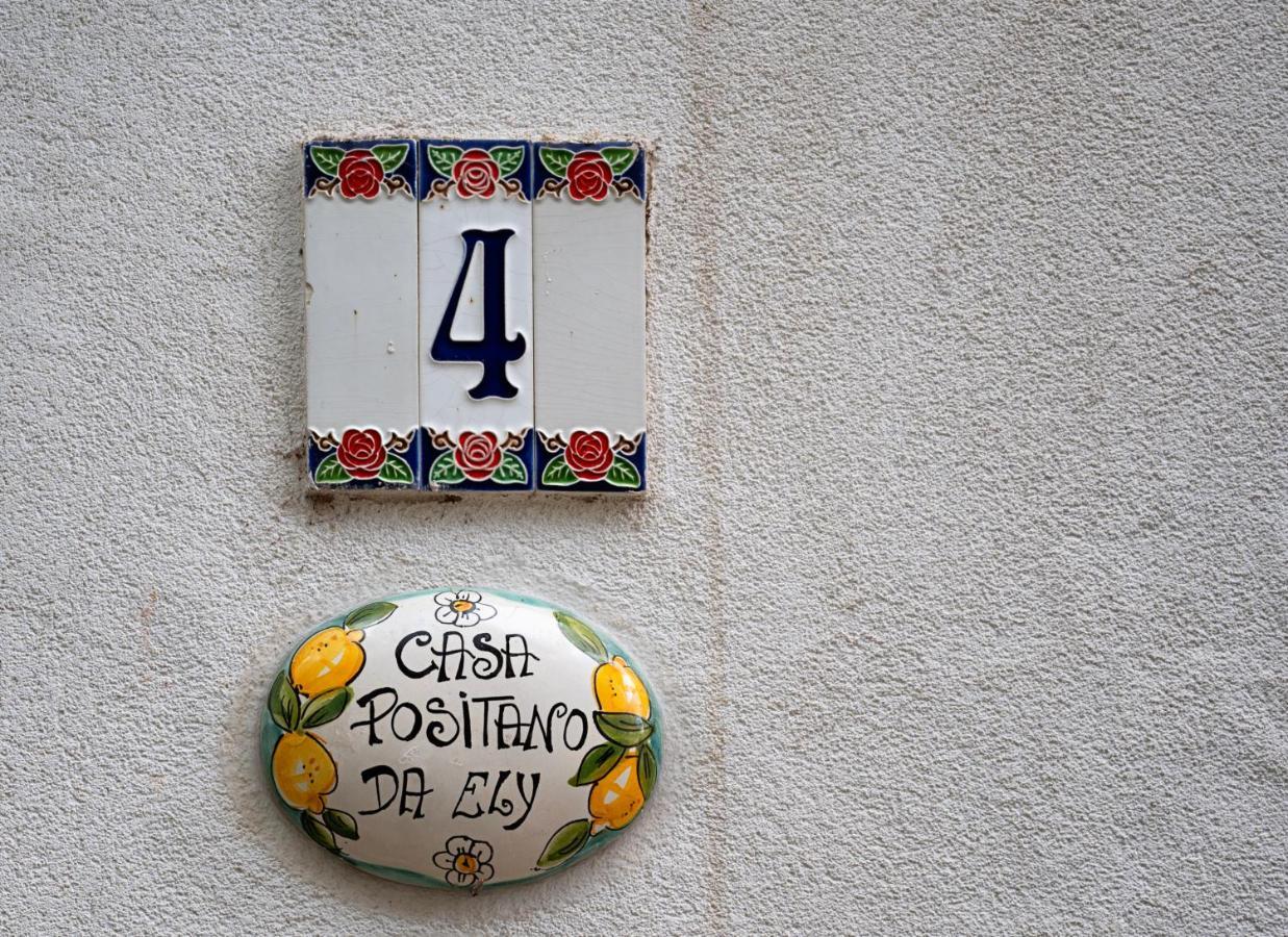 Casa "Positano" Da Ely - Salerno Centro Con Self Check-In Apartment Екстериор снимка