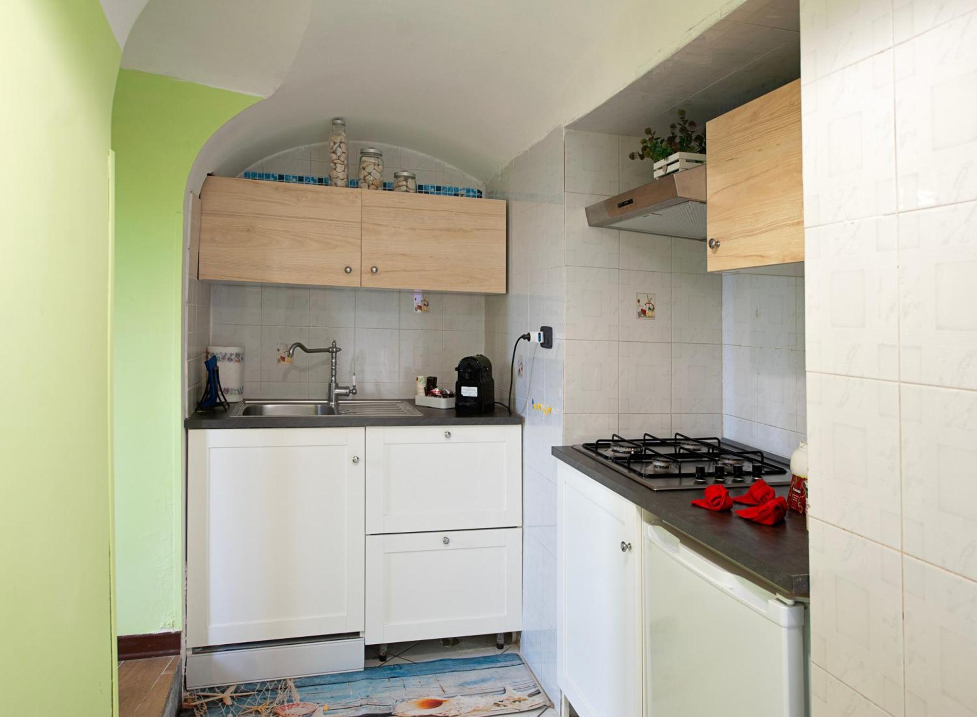 Casa "Positano" Da Ely - Salerno Centro Con Self Check-In Apartment Екстериор снимка